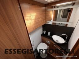 ADRIA CORAL XL A 670 SL GARAGE GEMELLI 2021 WEBASTO UNIPROPRIETARIO pieno