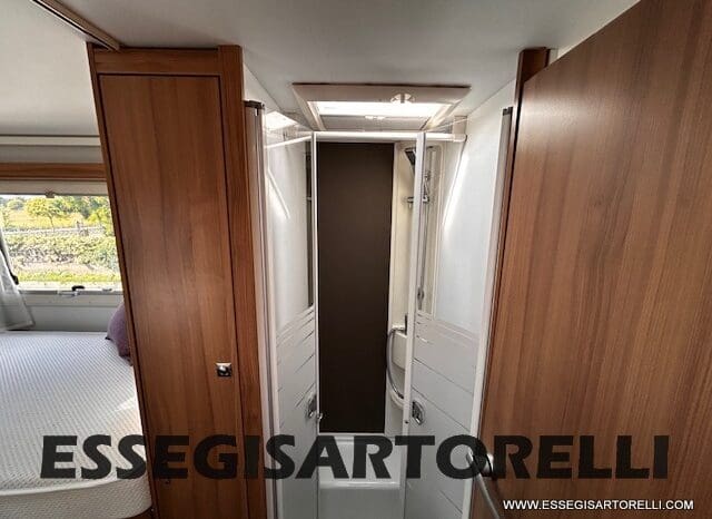 ADRIA CORAL XL A 670 SL GARAGE GEMELLI 2021 WEBASTO UNIPROPRIETARIO pieno