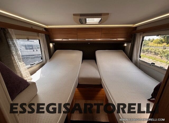 ADRIA CORAL XL A 670 SL GARAGE GEMELLI 2021 WEBASTO UNIPROPRIETARIO pieno