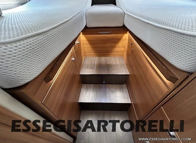 ADRIA CORAL XL A 670 SL GARAGE GEMELLI 2021 WEBASTO UNIPROPRIETARIO pieno
