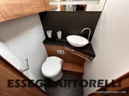 ADRIA CORAL XL A 670 SL GARAGE GEMELLI 2021 WEBASTO UNIPROPRIETARIO pieno
