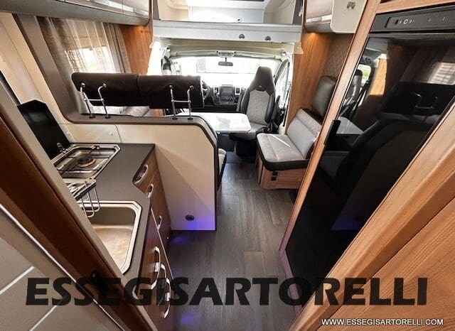 ADRIA CORAL XL A 670 SL GARAGE GEMELLI 2021 WEBASTO UNIPROPRIETARIO pieno