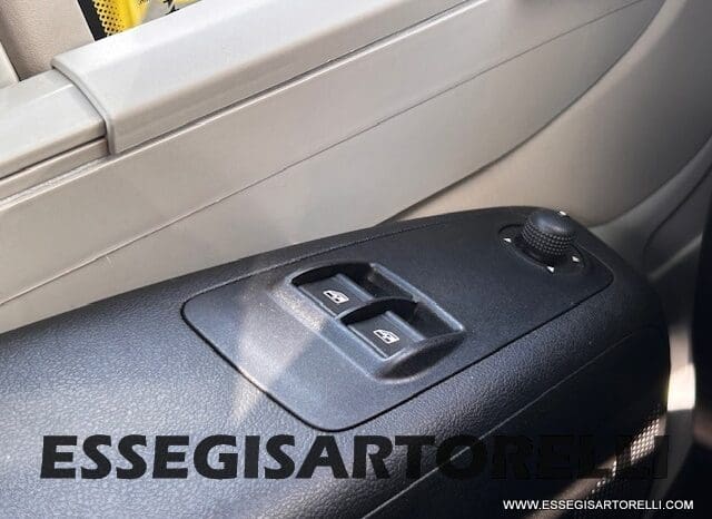 ADRIA CORAL XL A 670 SL GARAGE GEMELLI 2021 WEBASTO UNIPROPRIETARIO pieno