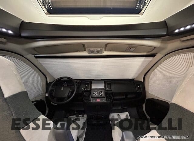 CHAUSSON ETAPE 650 GARAGE 636 CM 01/2025 KM 3.264 DOPPIO CLIMA pieno