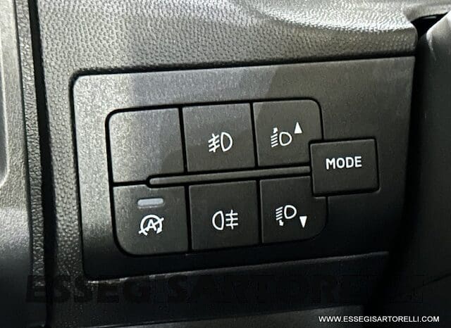 CHAUSSON ETAPE 650 GARAGE 636 CM 01/2025 KM 3.264 DOPPIO CLIMA pieno