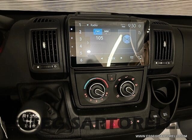 CHAUSSON ETAPE 650 GARAGE 636 CM 01/2025 KM 3.264 DOPPIO CLIMA pieno