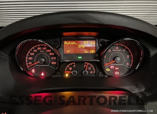 CHAUSSON ETAPE 650 GARAGE 636 CM 01/2025 KM 3.264 DOPPIO CLIMA pieno