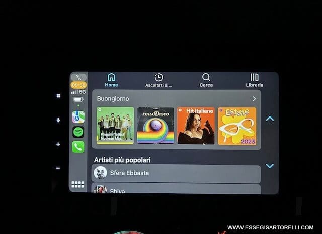 CHAUSSON ETAPE 650 GARAGE 636 CM 01/2025 KM 3.264 DOPPIO CLIMA pieno