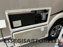 CHAUSSON ETAPE 650 GARAGE 636 CM 01/2025 KM 3.264 DOPPIO CLIMA pieno