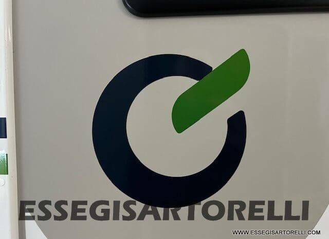 CHAUSSON ETAPE 650 GARAGE 636 CM 01/2025 KM 3.264 DOPPIO CLIMA pieno