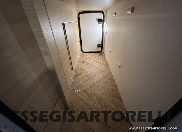 CHAUSSON ETAPE 650 GARAGE 636 CM 01/2025 KM 3.264 DOPPIO CLIMA pieno