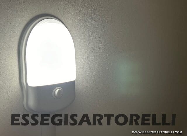 CHAUSSON ETAPE 650 GARAGE 636 CM 01/2025 KM 3.264 DOPPIO CLIMA pieno