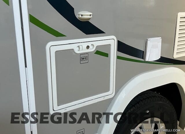 CHAUSSON ETAPE 650 GARAGE 636 CM 01/2025 KM 3.264 DOPPIO CLIMA pieno