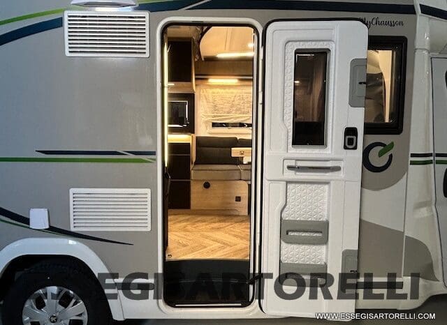 CHAUSSON ETAPE 650 GARAGE 636 CM 01/2025 KM 3.264 DOPPIO CLIMA pieno
