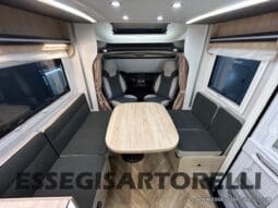 CHAUSSON ETAPE 650 GARAGE 636 CM 01/2025 KM 3.264 DOPPIO CLIMA pieno
