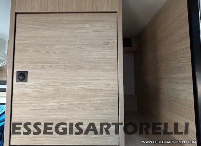 CHAUSSON ETAPE 650 GARAGE 636 CM 01/2025 KM 3.264 DOPPIO CLIMA pieno