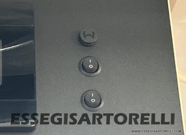 CHAUSSON ETAPE 650 GARAGE 636 CM 01/2025 KM 3.264 DOPPIO CLIMA pieno