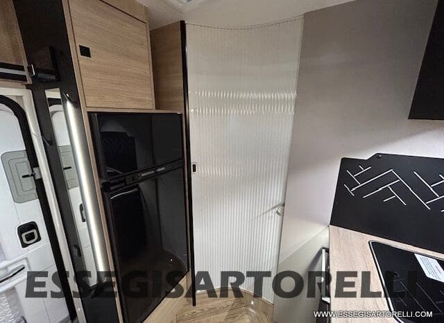 CHAUSSON ETAPE 650 GARAGE 636 CM 01/2025 KM 3.264 DOPPIO CLIMA pieno