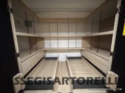 CHAUSSON ETAPE 650 GARAGE 636 CM 01/2025 KM 3.264 DOPPIO CLIMA pieno