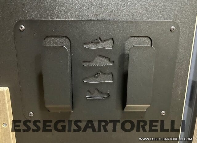 CHAUSSON ETAPE 650 GARAGE 636 CM 01/2025 KM 3.264 DOPPIO CLIMA pieno