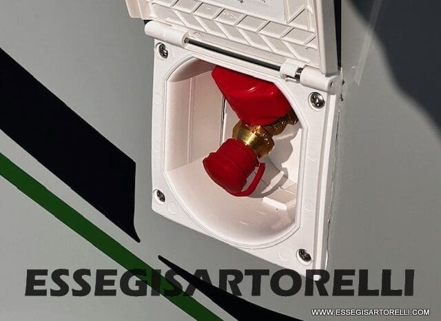 CHAUSSON NEW 2026 TITANIUM 650 165 CV POWER AUTOMATICO 639 CM pieno