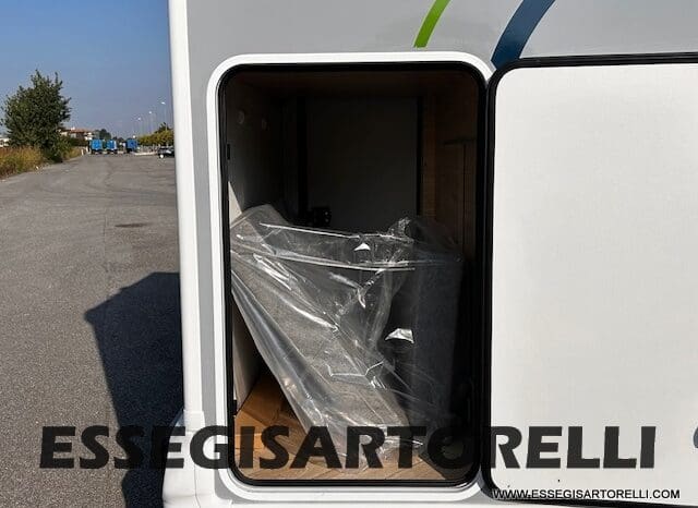 CHAUSSON NEW 2026 TITANIUM 650 165 CV POWER AUTOMATICO 639 CM pieno