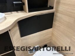 CHAUSSON ETAPE 650 GARAGE 636 CM 01/2025 KM 3.264 DOPPIO CLIMA pieno