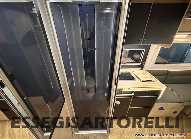 CHAUSSON ETAPE 650 GARAGE 636 CM 01/2025 KM 3.264 DOPPIO CLIMA pieno