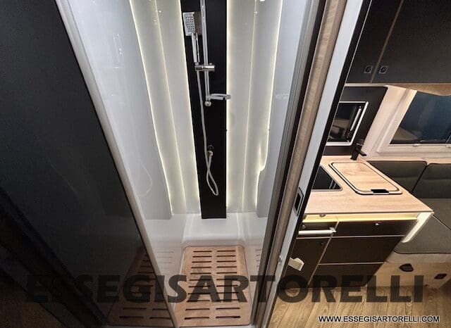 CHAUSSON ETAPE 650 GARAGE 636 CM 01/2025 KM 3.264 DOPPIO CLIMA pieno