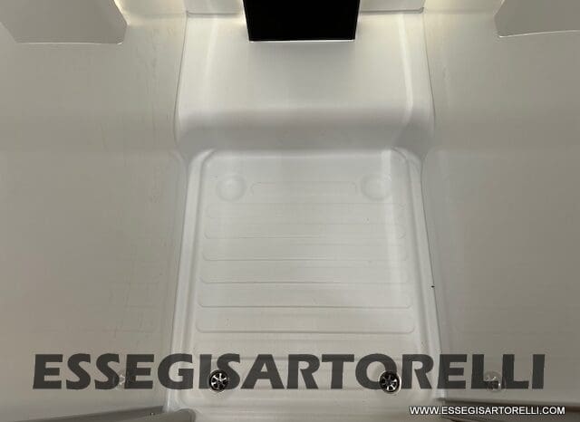 CHAUSSON ETAPE 650 GARAGE 636 CM 01/2025 KM 3.264 DOPPIO CLIMA pieno