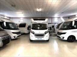 CHAUSSON ETAPE 650 GARAGE 636 CM 01/2025 KM 3.264 DOPPIO CLIMA pieno