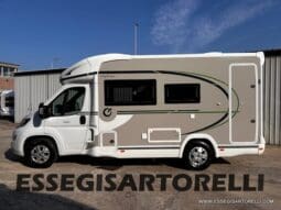 CHAUSSON ETAPE 650 GARAGE 636 CM 01/2025 KM 3.264 DOPPIO CLIMA pieno