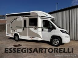CHAUSSON ETAPE 650 GARAGE 636 CM 01/2025 KM 3.264 DOPPIO CLIMA pieno