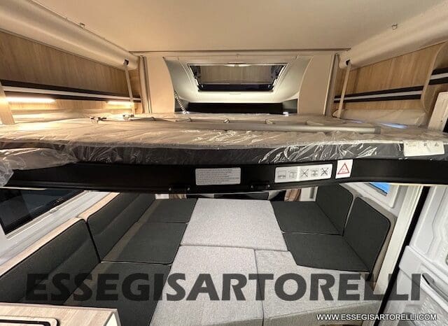 CHAUSSON ETAPE 650 GARAGE 636 CM 01/2025 KM 3.264 DOPPIO CLIMA pieno