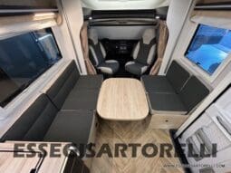 CHAUSSON ETAPE 650 GARAGE 636 CM 01/2025 KM 3.264 DOPPIO CLIMA pieno