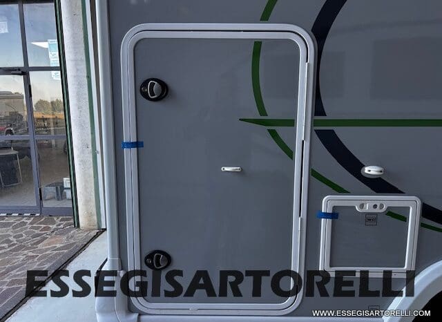CHAUSSON NEW 2026 TITANIUM 650 165 CV POWER AUTOMATICO 639 CM pieno