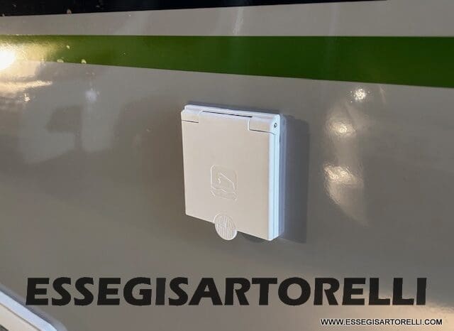 CHAUSSON NEW 2026 TITANIUM 650 165 CV POWER AUTOMATICO 639 CM pieno
