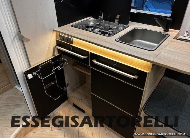 CHAUSSON NEW 2026 TITANIUM 650 165 CV POWER AUTOMATICO 639 CM pieno