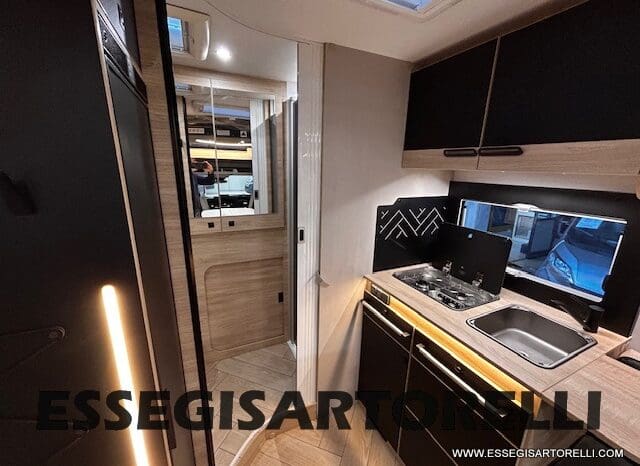 CHAUSSON NEW 2026 TITANIUM 650 165 CV POWER AUTOMATICO 639 CM pieno