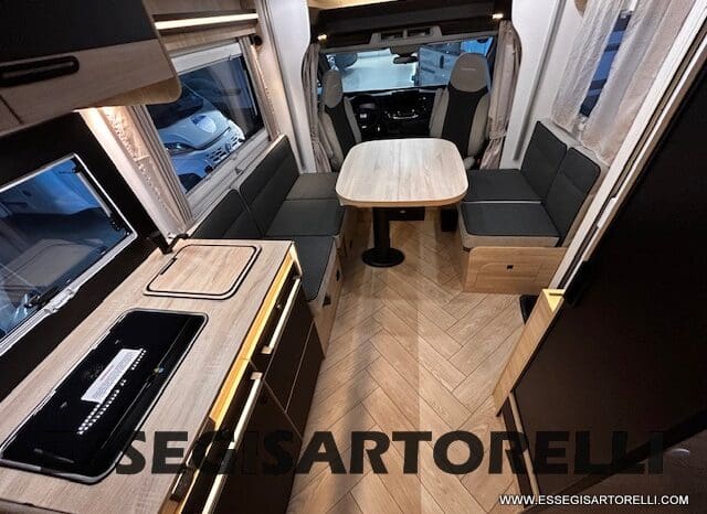 CHAUSSON NEW 2026 TITANIUM 650 165 CV POWER AUTOMATICO 639 CM pieno