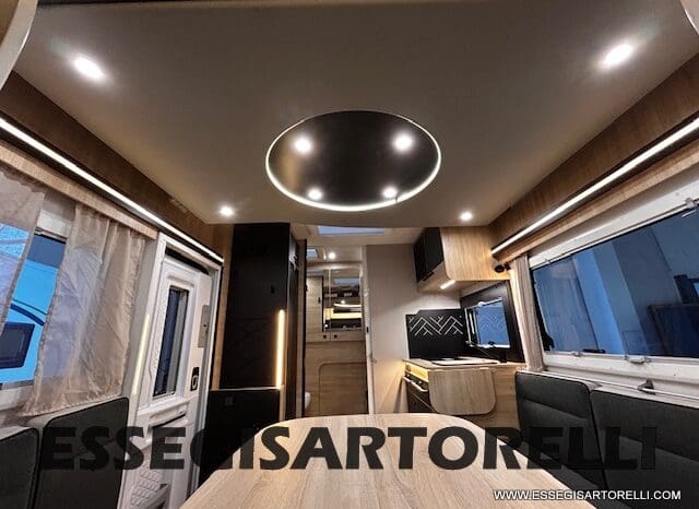 CHAUSSON NEW 2026 TITANIUM 650 165 CV POWER AUTOMATICO 639 CM pieno