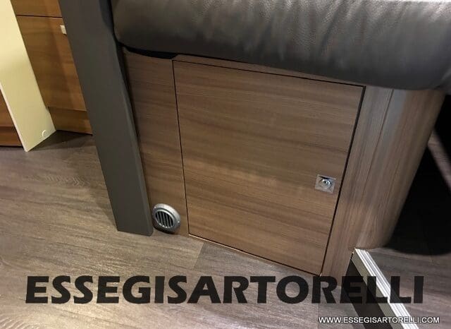 ADRIA MATRIX M 670 SP FULL UNIPROP. 165 CV POWER 2020 PORTAMOTO CLIMA pieno