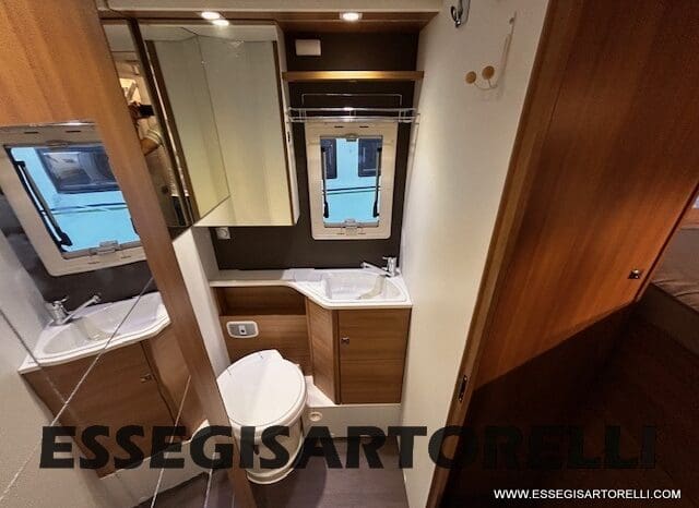 ADRIA MATRIX M 670 SP FULL UNIPROP. 165 CV POWER 2020 PORTAMOTO CLIMA pieno