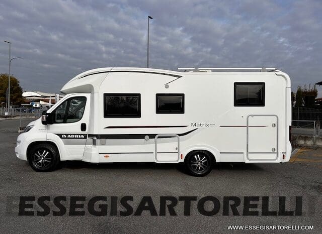 ADRIA MATRIX PLUS M 670 SL GEMELLI GARAGE 2015 DOPPIO CLIMA pieno