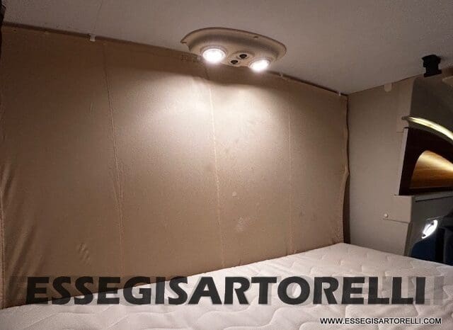 ADRIA MATRIX PLUS M 670 SL GEMELLI GARAGE 2015 DOPPIO CLIMA pieno