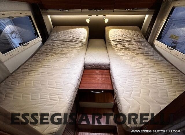 ADRIA MATRIX PLUS M 670 SL GEMELLI GARAGE 2015 DOPPIO CLIMA pieno