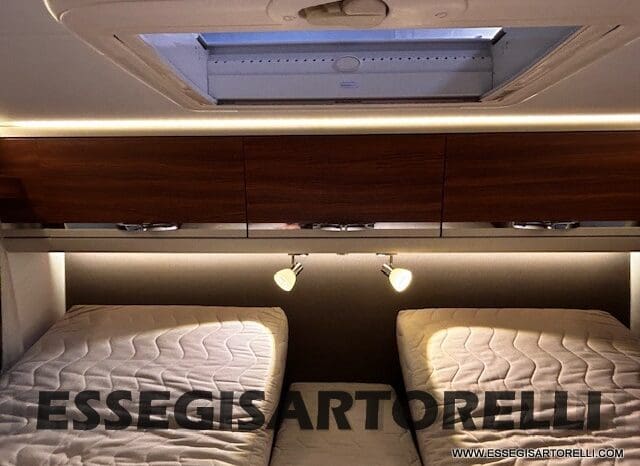 ADRIA MATRIX PLUS M 670 SL GEMELLI GARAGE 2015 DOPPIO CLIMA pieno