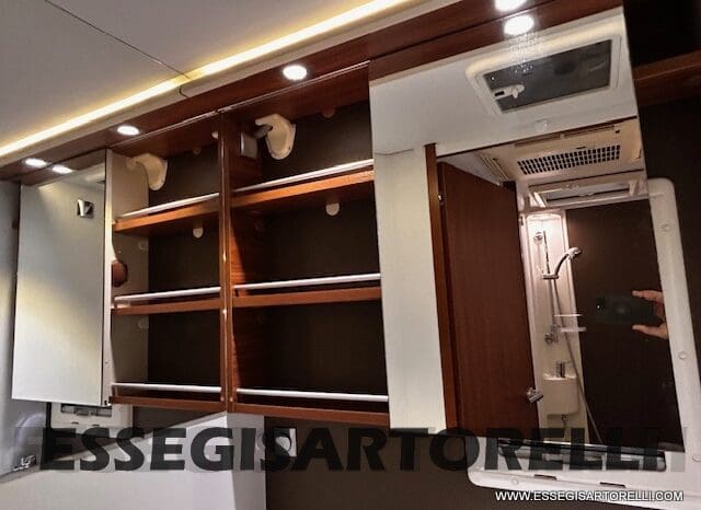 ADRIA MATRIX PLUS M 670 SL GEMELLI GARAGE 2015 DOPPIO CLIMA pieno