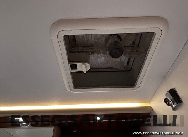 ADRIA MATRIX PLUS M 670 SL GEMELLI GARAGE 2015 DOPPIO CLIMA pieno