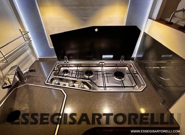 ADRIA MATRIX PLUS M 670 SL GEMELLI GARAGE 2015 DOPPIO CLIMA pieno